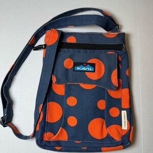 Kavu Limited Edition Polka Dot Cross Body Bag